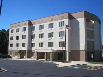 Motel Red Roof & Fayetteville-fort Bragg 2*